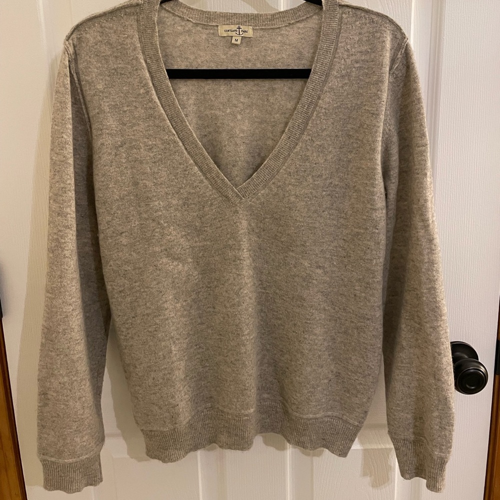 100% cashmere sweater